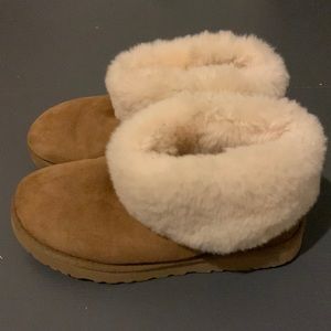 UGG Womens Classic Mini Fluff Boot